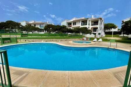 Boschapartamento De 2 Dormitorios Y Con Piscina Ciutadella  Exteriér fotografie
